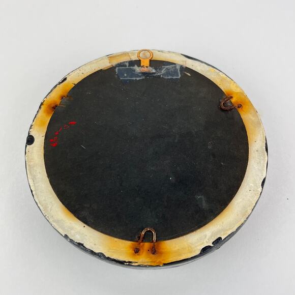 Vintage Silhouette Flamenco Dancers in 5" Chalk Frame with Convex Glass - Picture 6 of 6